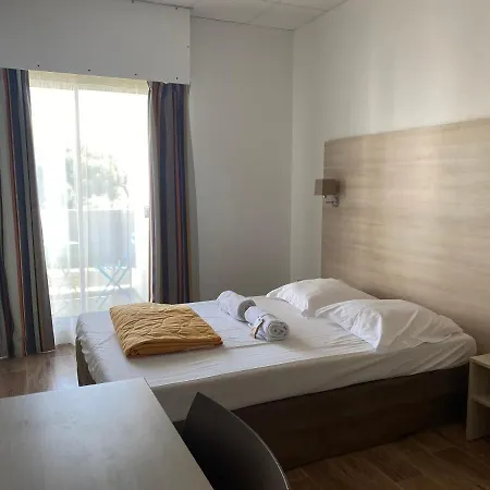 Hostel Auberge de Jeunesse *