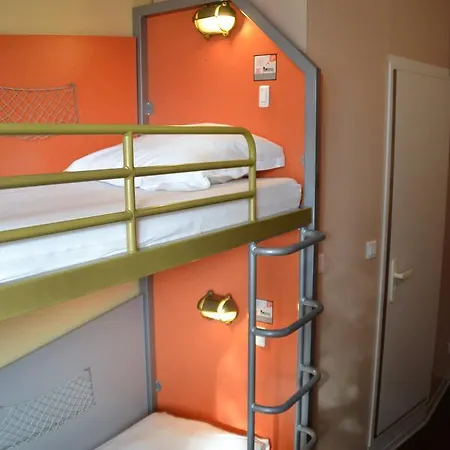 Auberge De Jeunesse 旅馆 拉罗歇尔