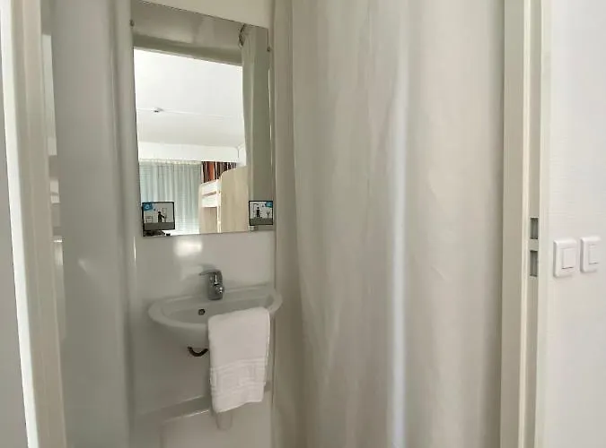 Hostel Auberge De Jeunesse La Rochelle (Charente-Maritime)