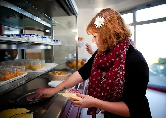 Auberge De Jeunesse Hostel La Rochelle (Charente-Maritime)